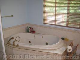 main level reno 2011